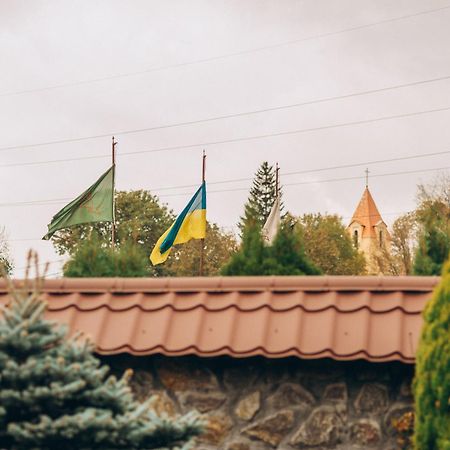 Хостел 24 Khmelʼnytsʼkyy Buitenkant foto