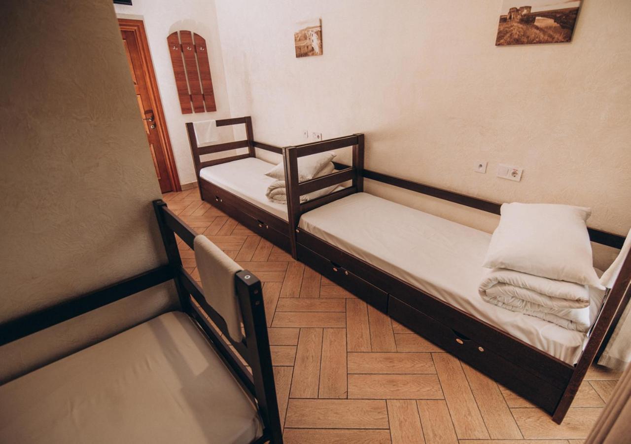 Хостел 24 Khmelʼnytsʼkyy Kamer foto